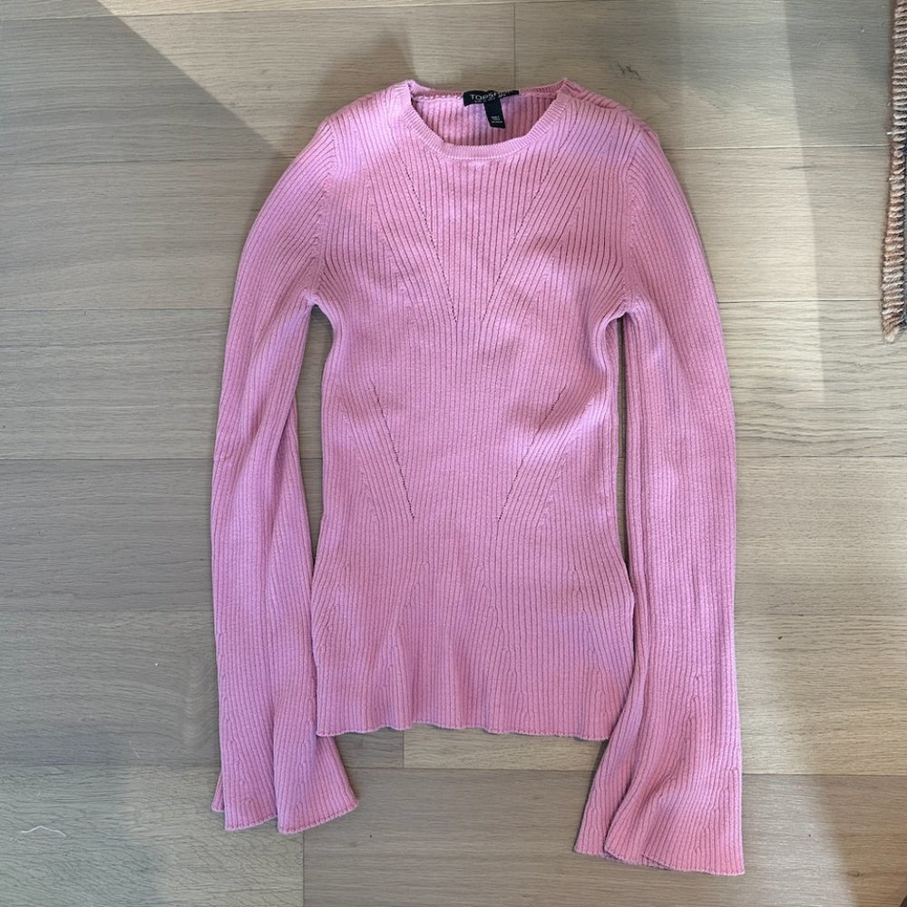 Top Shop Rib knit pink sweater with flare sleeve details. Size small